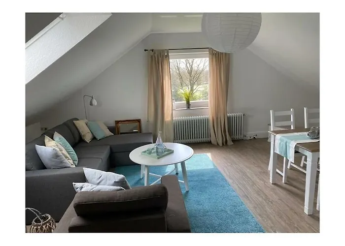 In Varel With Swimming Pool * 瓦雷尔